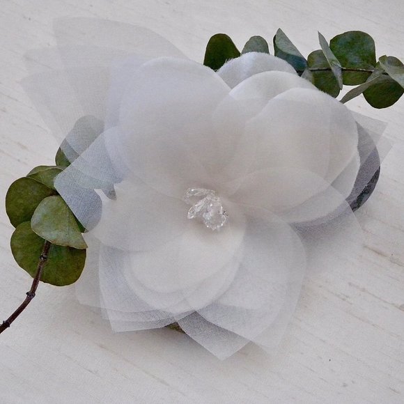 Sara Gabriel Ella Bridal Flower Hair Comb
